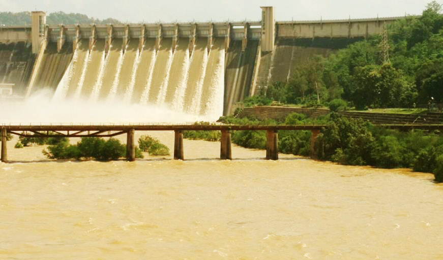 दाउदनगर: बाढ़ का खतरा फिर से- सावधान रहने की ज़रूरत