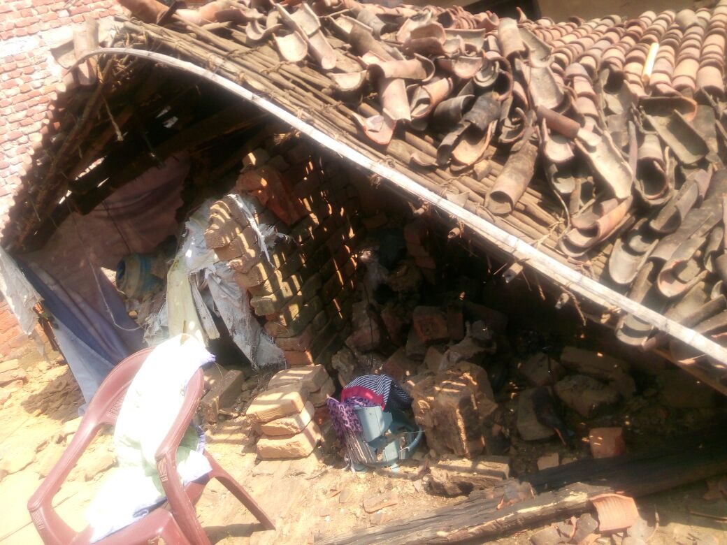 Daudnagar: एक और मकान गिरा, सभी सुरक्षित