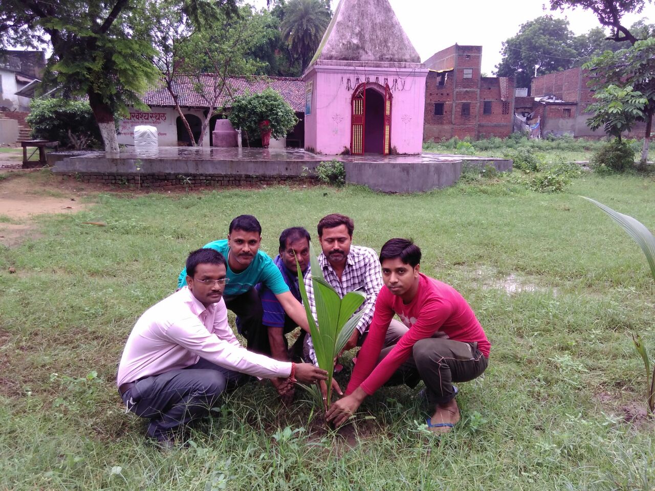 Daudnagar-रौनिया स्थल: वृक्षारोपण अभियान की शुरुवात