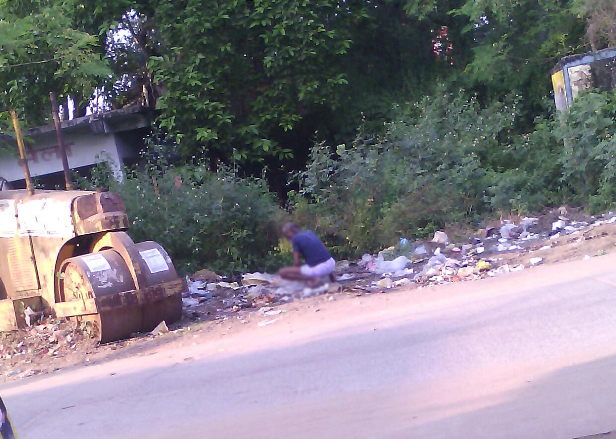 सार्वजनिक शौचालय बेहद ज़रूरी – महिलाओं को खासी परेशानी