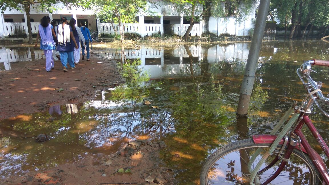 एबीविपी का समस्या संग्रह कार्यक्रम गर्ल्स हाई स्कूल में