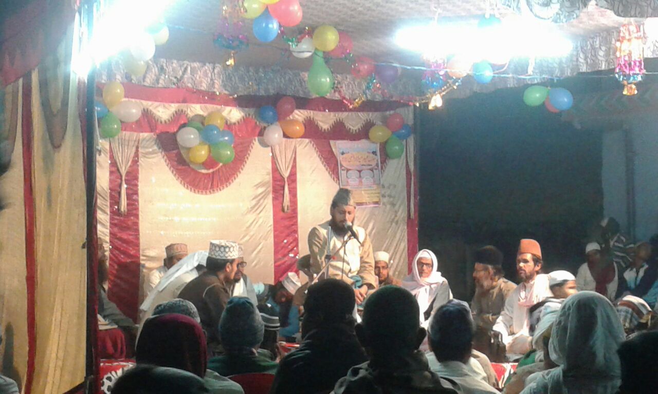 मिलादुन-नबी का आयोजन पीर-एलाही-बाग में