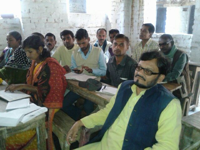 प्रखण्ड साक्षरता प्रेरकों की बैठक में विभिन्न मुद्दों पे हुई बातचीत