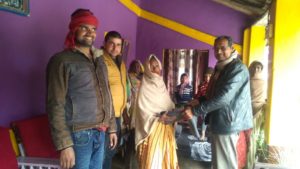 जरूरतमंदो के बीच पुन: कंबल का वितरण