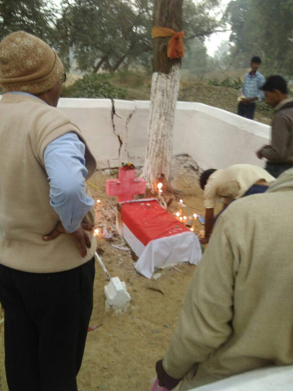 आश्चर्यजनक जन्म दिन मनाया गया