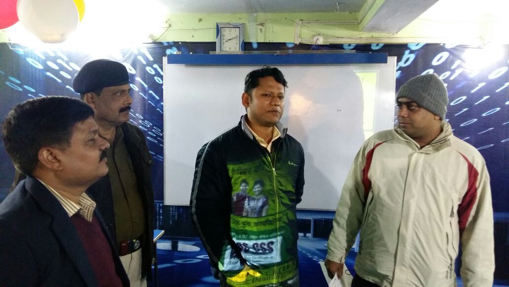 जिला पदाधिकारी एवं एसपी का दाउदनगर दौरा, मुख्यमंत्री के आगमन हेतु तैयारी