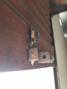 पैक्स गोदाम का ताला तोड़कर धान की चोरी