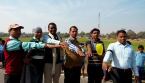 काला पट्टी बांधकर शिक्षक संघ हुआ शामिल