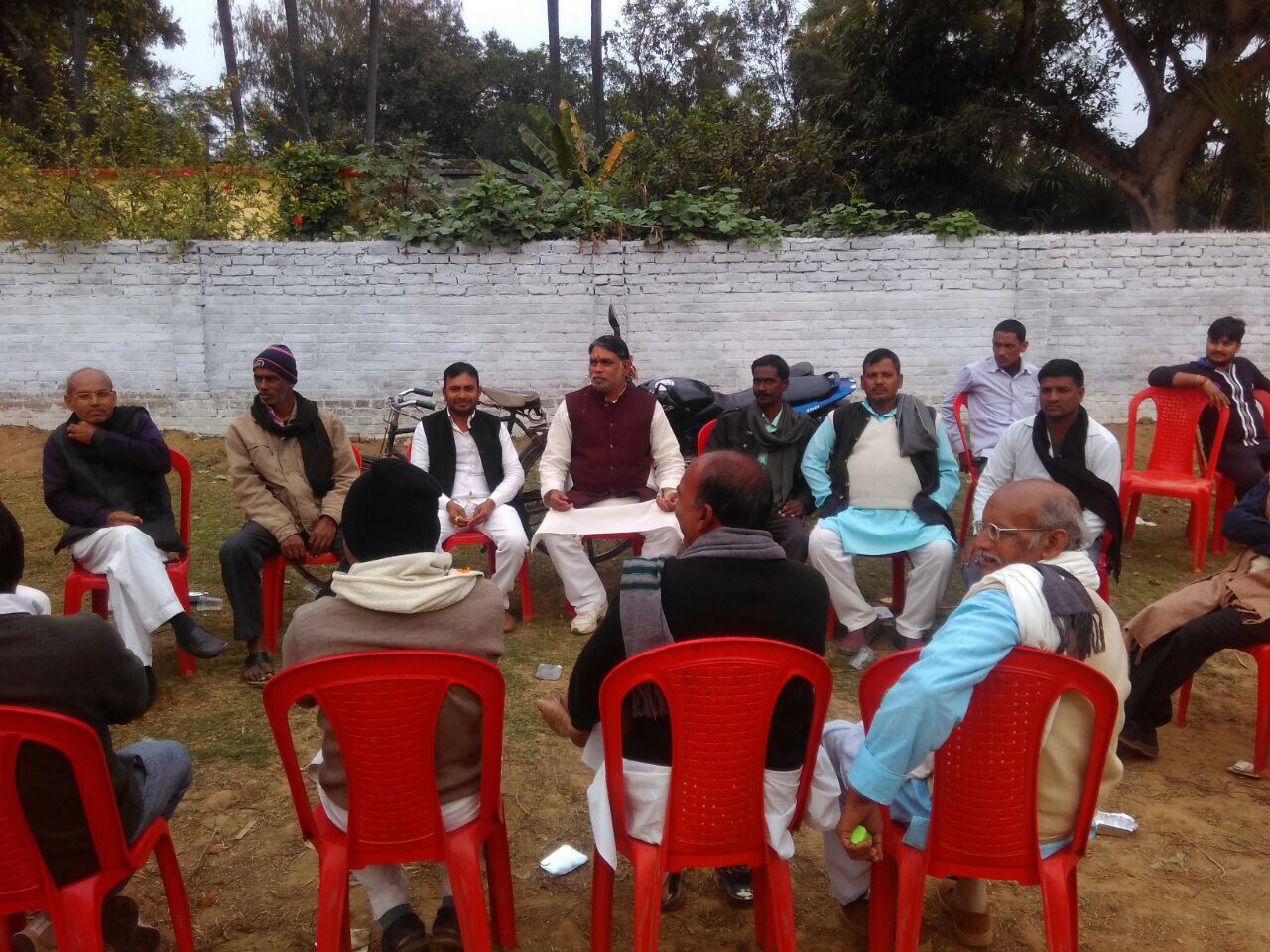 ब्यापार मंडल में हुआ धान खरीदी का शुभारंभ