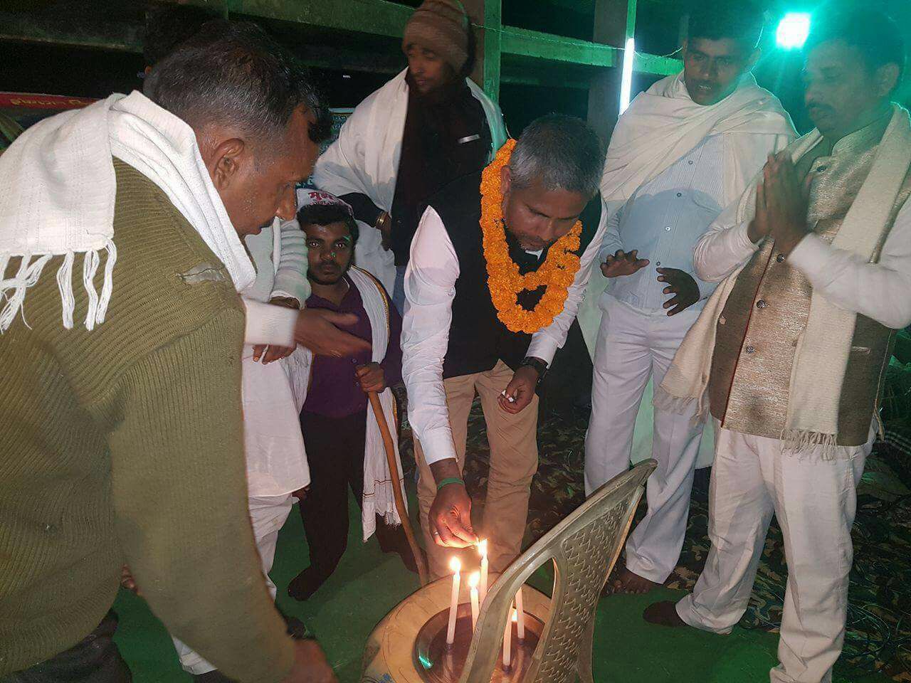 रेल लाइन आंदोलन समिति द्वारा पदयात्रा शुरू, पहला पड़ाव दाऊदनगर