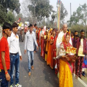 माहौल बना भक्तिमय, निकाली गई जलभरी यात्रा