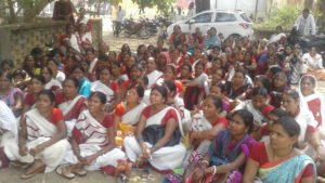 आंगनबाडी कर्मचारी को सरकारी कर्मचारी का दर्जा दे सरकार