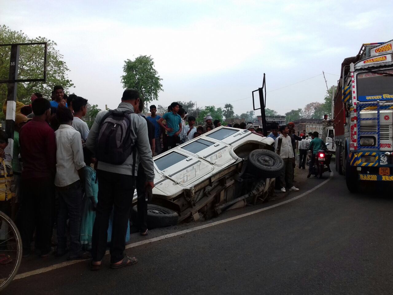 ख़तरे का सबब बना सिहाड़ी का नहर पुल- इसकी अनदेखी से लोग निराश