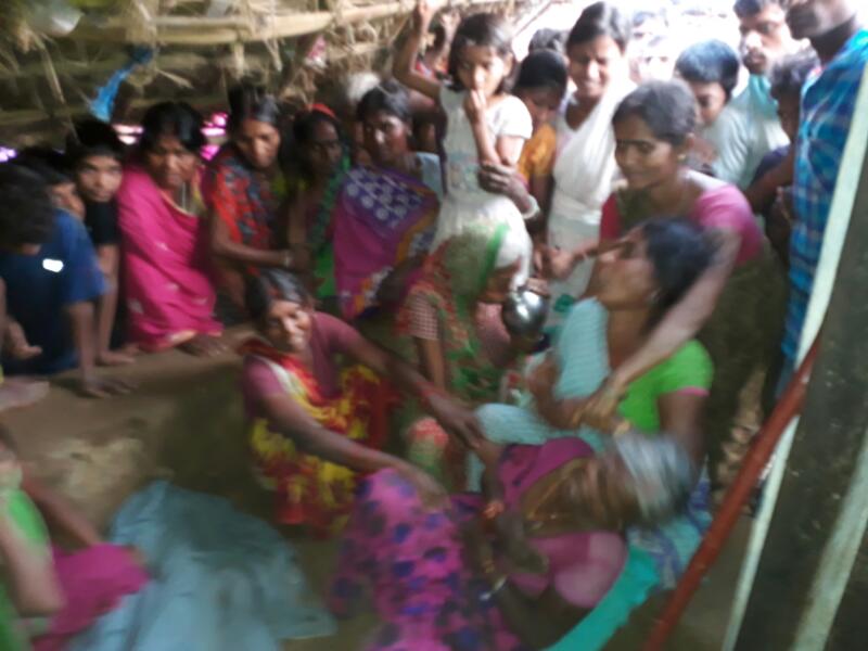 दीवाल से दबकर बालक की मौत