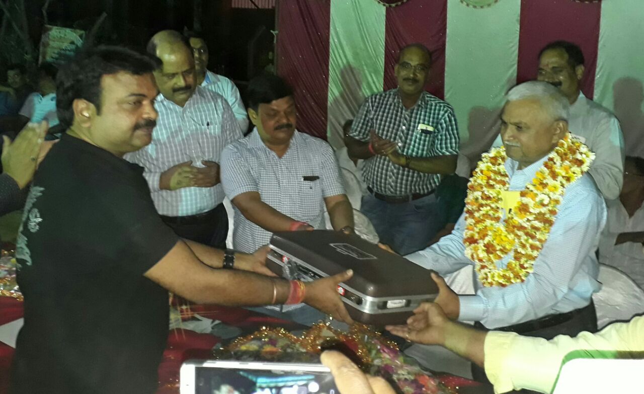 सरकारी सेवा में शत प्रतिशत योगदान दिया भागीरथ राम ने 