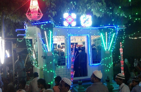 धूमधाम से मनाया गया उर्स