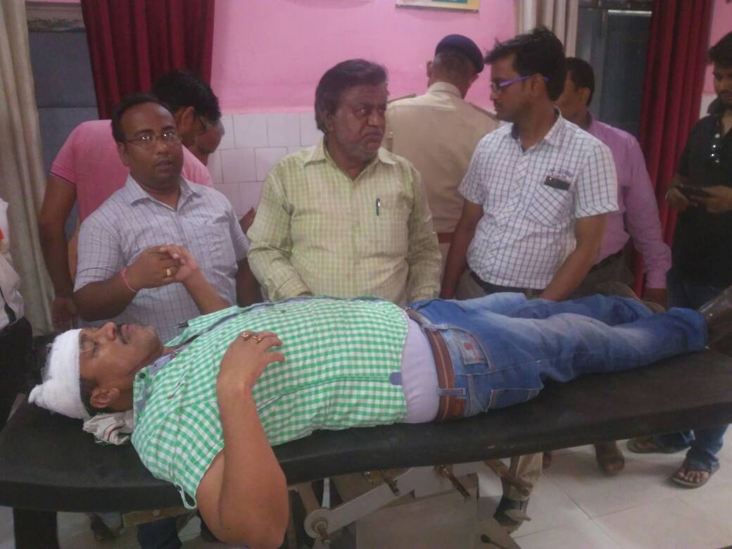 समाज के प्रहरी मीडिया पर हमला क्यो ?