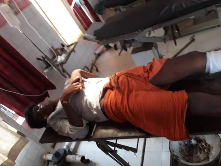 वाहन से कुचलकर आइसक्रीम बिक्रेता घायल