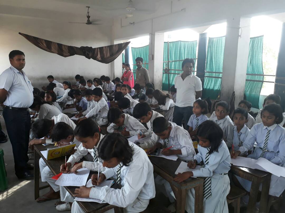 प्रतियोगिता का उद्देश्य प्रतिभागी बच्चों का लेखन क्षमता बढ़ाना 