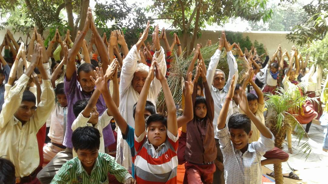 योगाभ्यास करने से मेधा,बुद्धि,तीव्र स्मृति एवं एकाग्रता की प्राप्ति होती है।