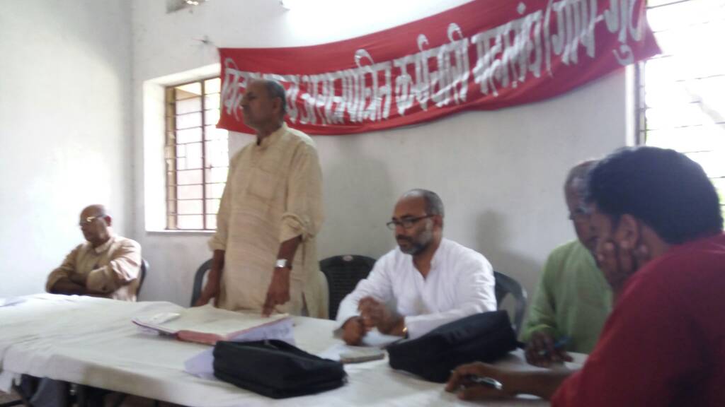 सामान्य परिषद में जारी है मुद्दों पर जोरदार बहस 