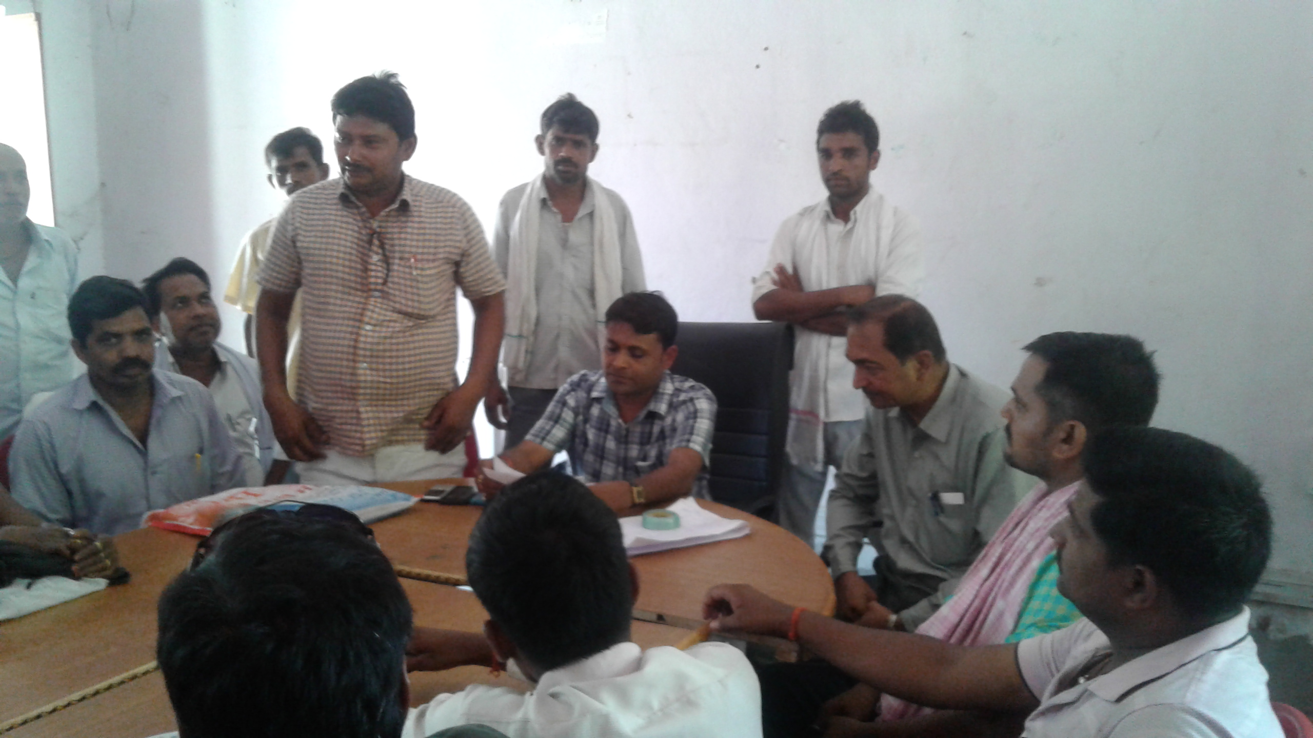 वार्ड सदस्यों ने दी सामुहिक इस्तीफे की चेतावनी 