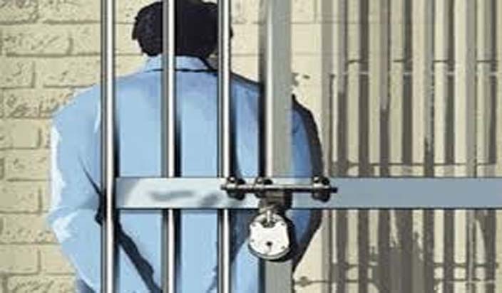 वारंटी हुआ गिरफ्तार