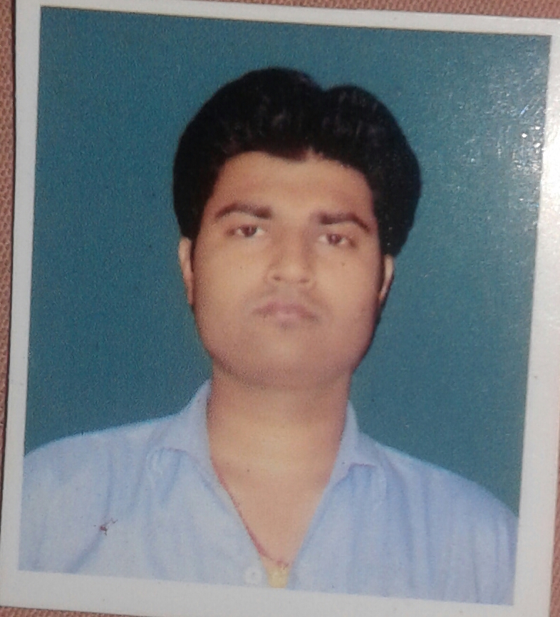  आइ ए एस बनकर देश की सेवा करने का है सपना