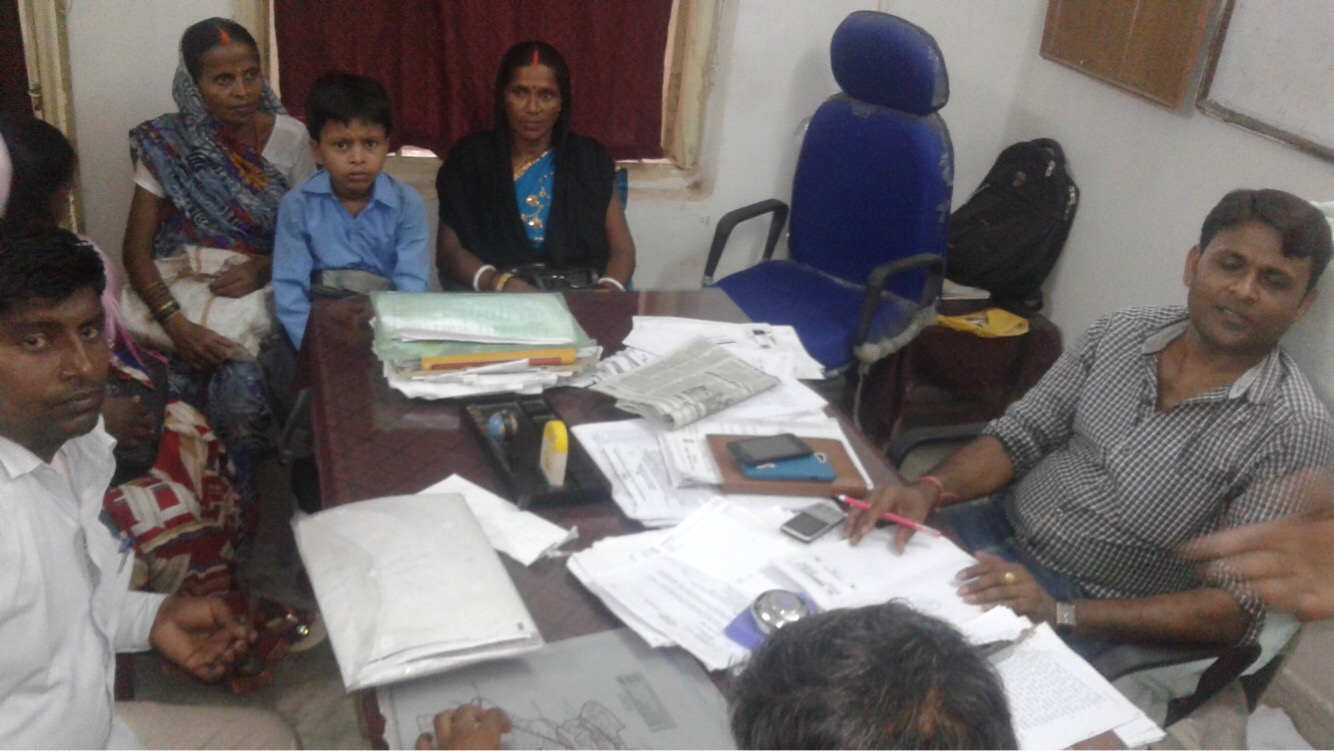 बीडीओ ने बैठक कर कार्यों के निष्पादन के लिए दिए कई टिप्स