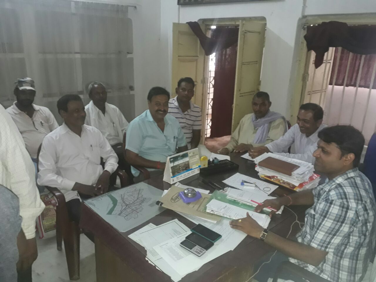 पेंशन लाभुकों का आधार नंबर इकट्ठा करने का मिला आदेश