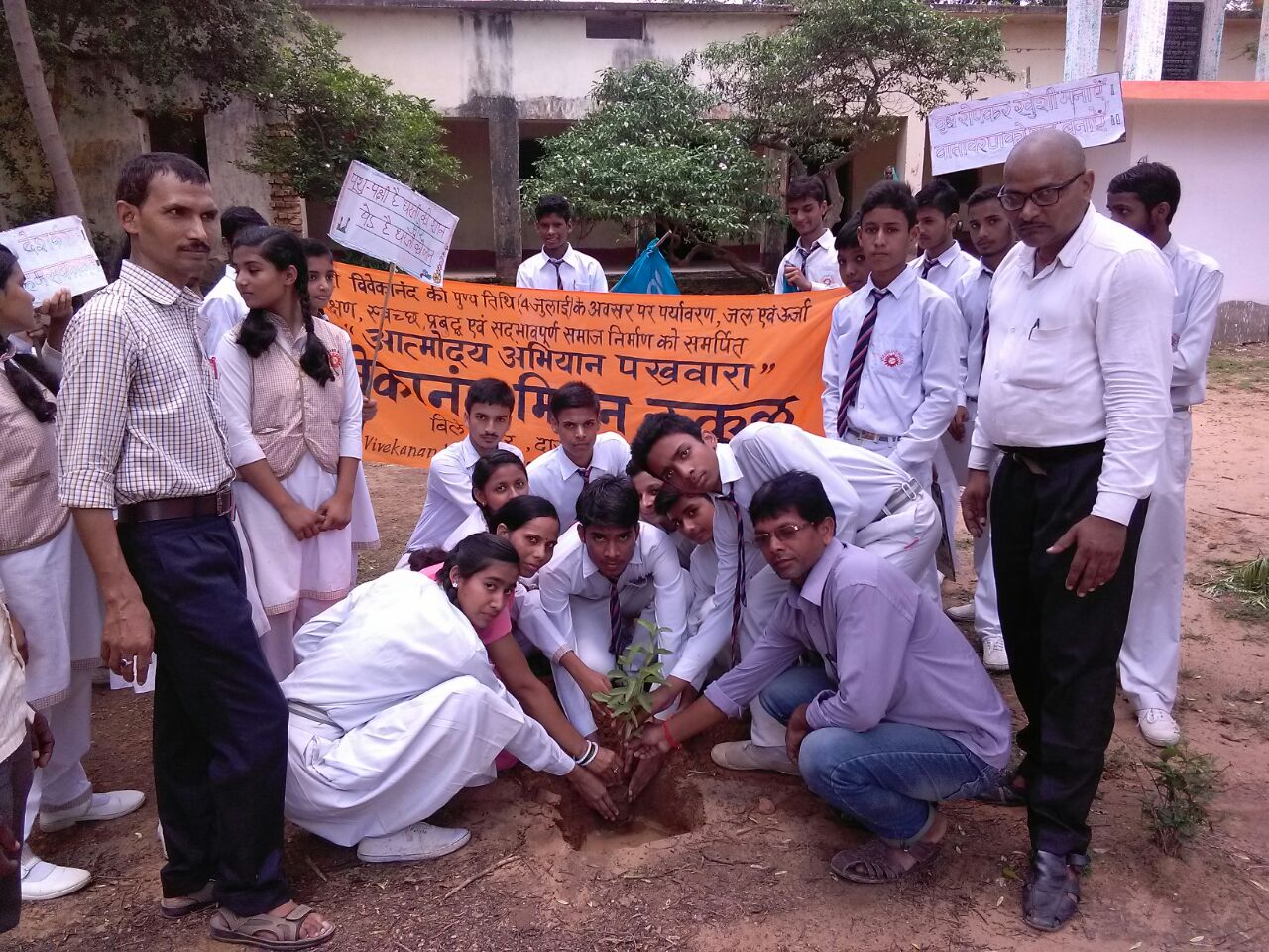 छात्रों द्वारा दिये गये परामर्श महिलाओं को बहुत भाया