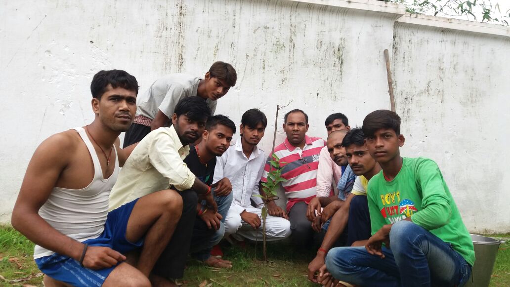 मानव अपने लालच मे कर रहें हैं पर्यावरण से खिलवाड़:-गणेश 