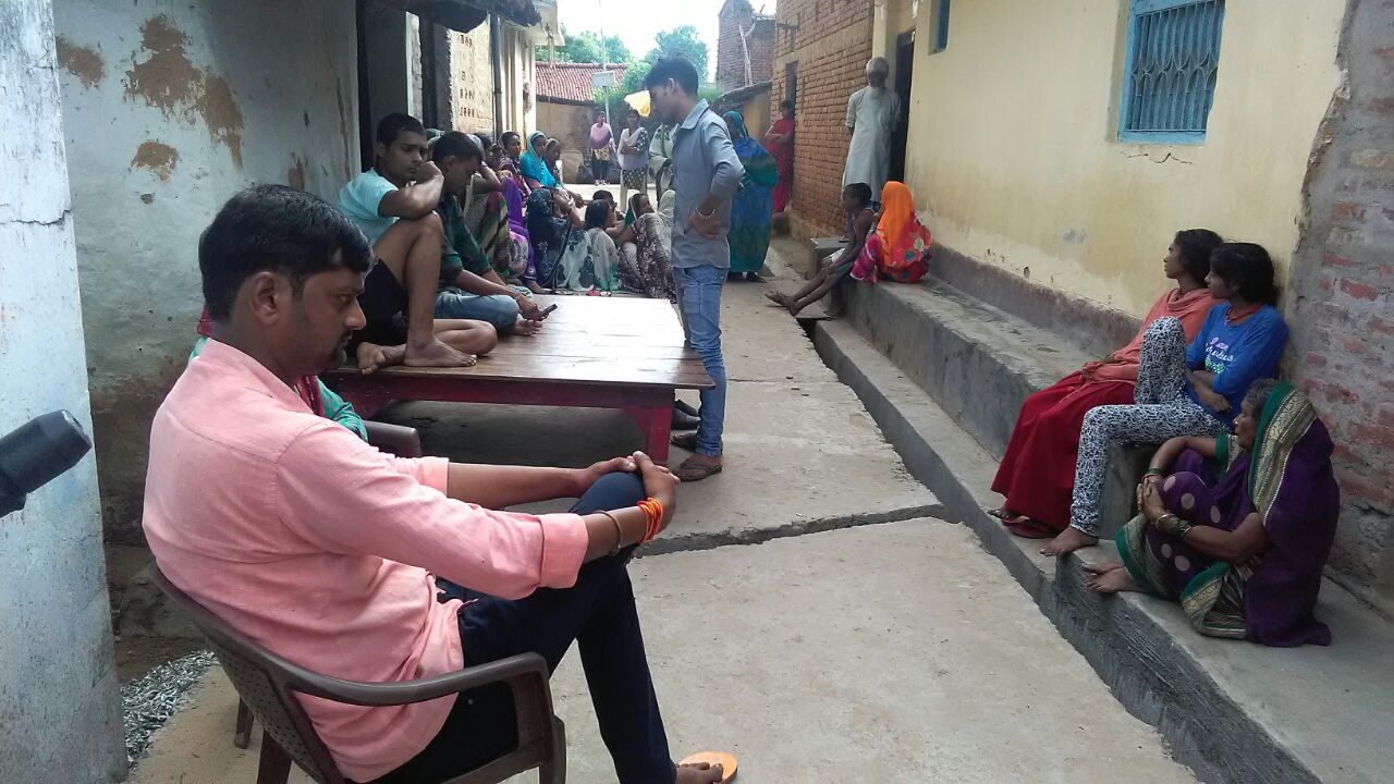 घर का इकलौता चिराग था देवेन्द्र