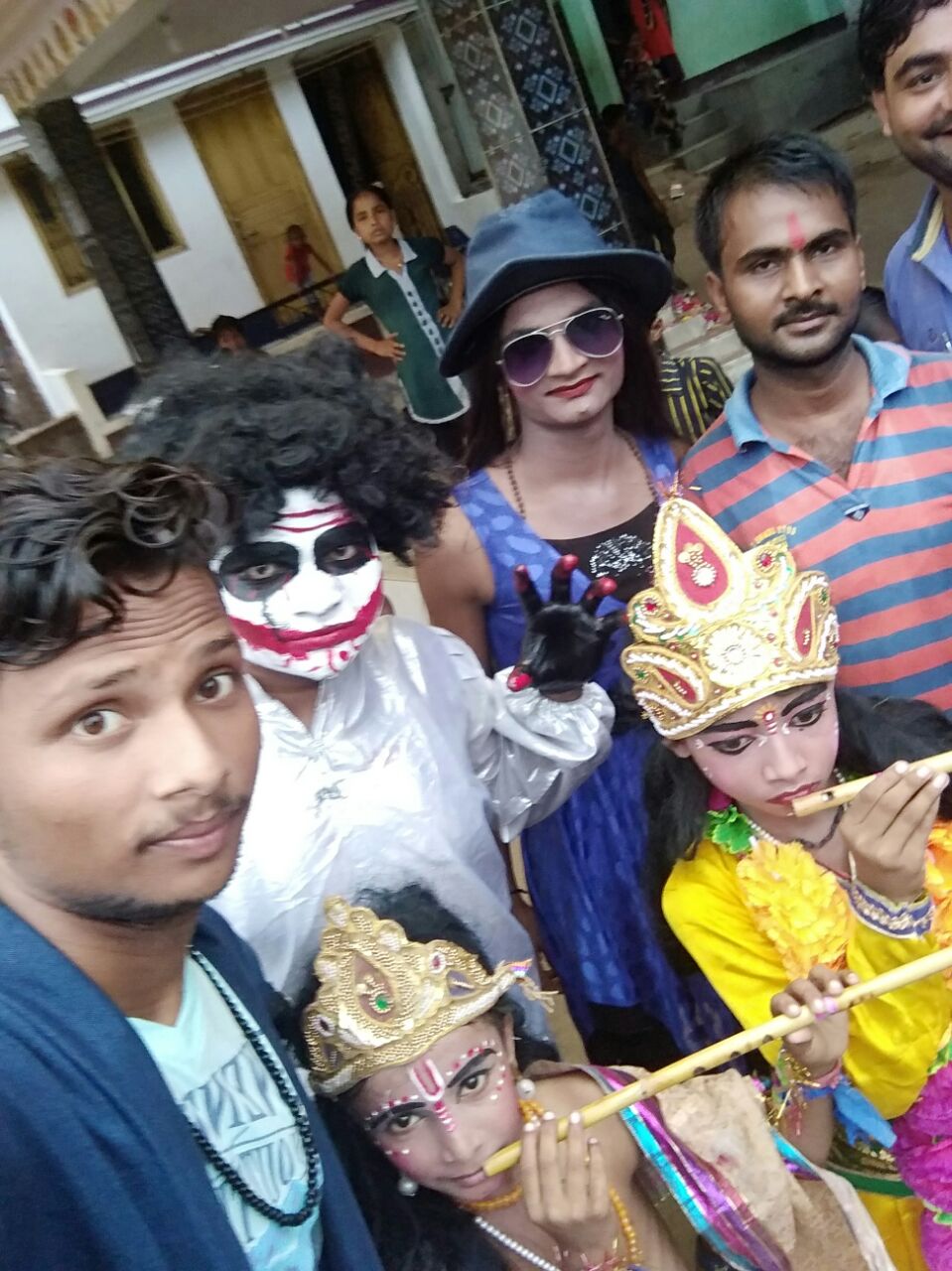 नप द्वारा प्रतियोगिता नही कराने से कलाकारों में है निराशा