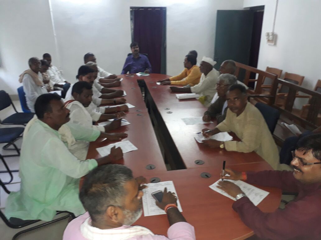   सभी राजनीतिक दल हर बूथ पर अपना बीएलओ  करें नियुक्त