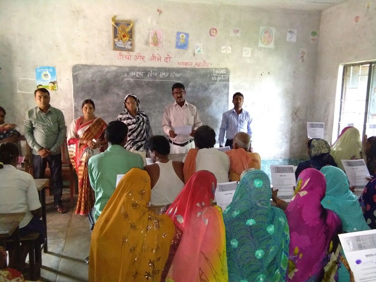 बाल विवाह और दहेज प्रथा के खिलाफ ली गई सपथ