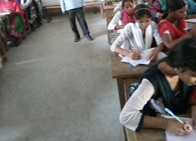 क़ादरी इंटर विद्यालय में अर्धवार्षिक परीक्षा सम्पन्न