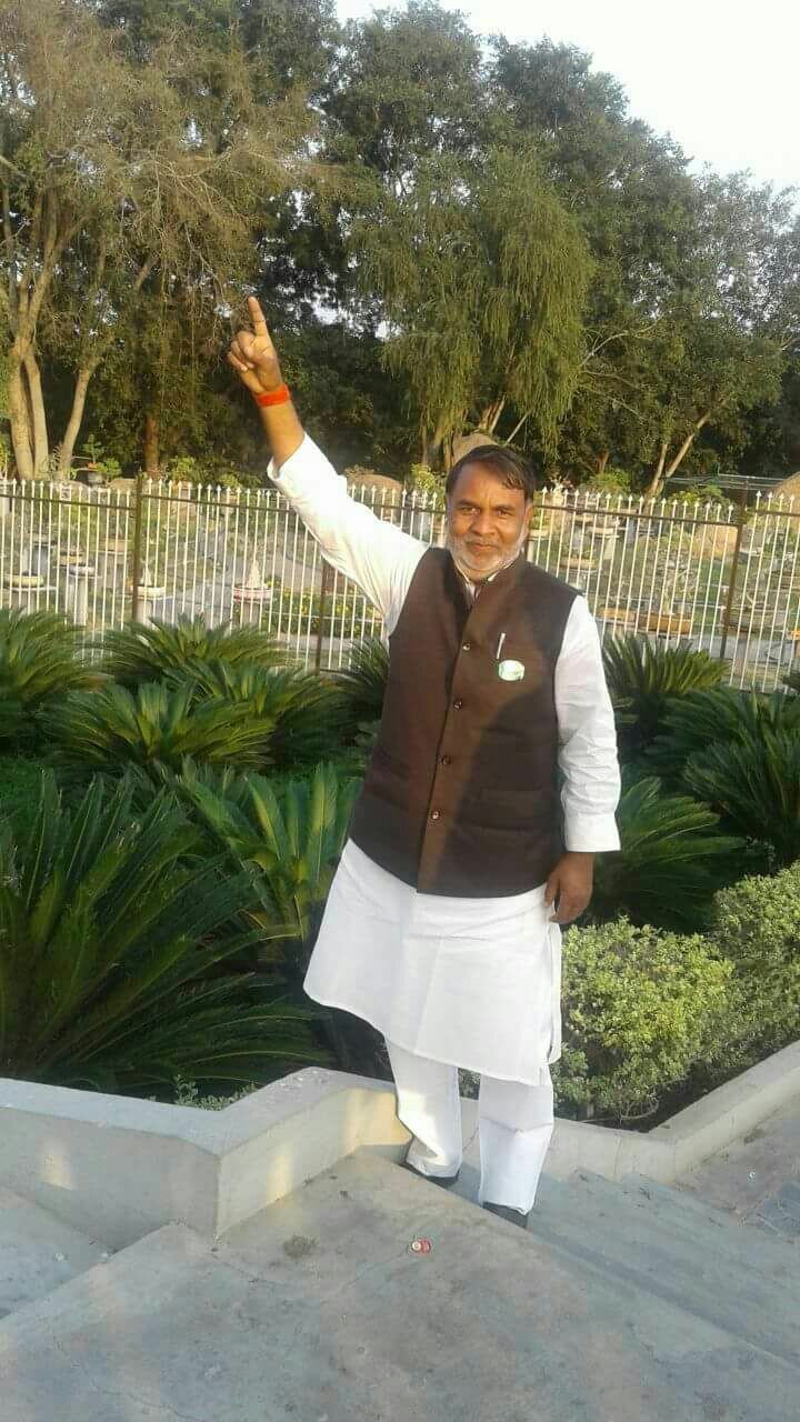 ज़िला के प्रभारी मंत्री श्री बृज किशोर बिंद क आगमन आज