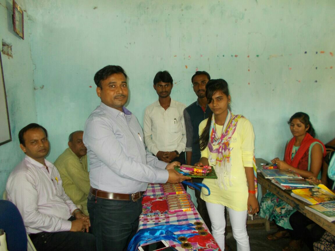 किसी की आलोचना करना बहुत ही आसान ,लेकिन खासियत ढूंढना बहुत ही मुश्किल-डॉ प्रकाश चंद्रा