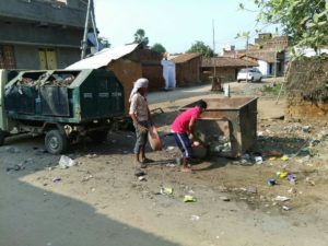 छठ पर्व को लेकर साफ़-सफाई का रखा जा रहा है ख़ास ख्याल