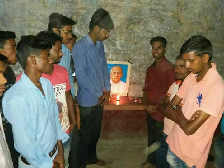 सरदार पटेल के सपनों को साकार करने की है जरूरत- पुष्कर