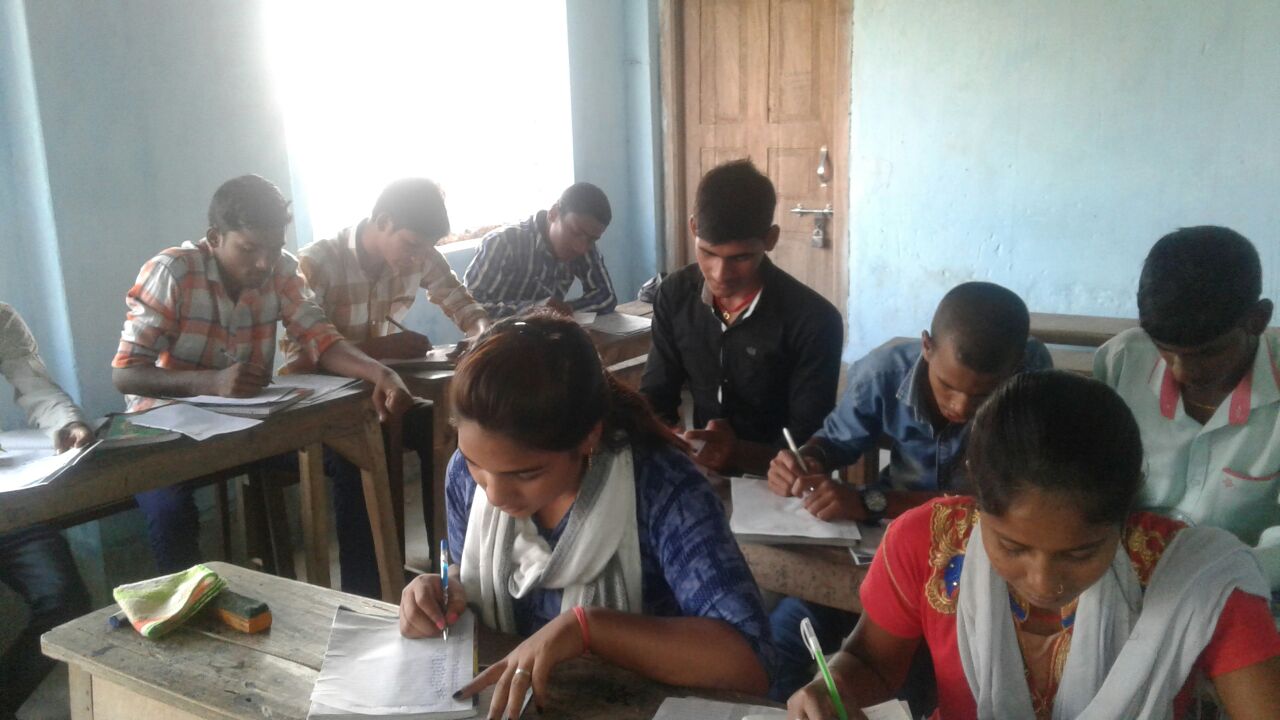 कठिन परिश्रम करेंगे तो जरूर मिलेगी सफलता ।