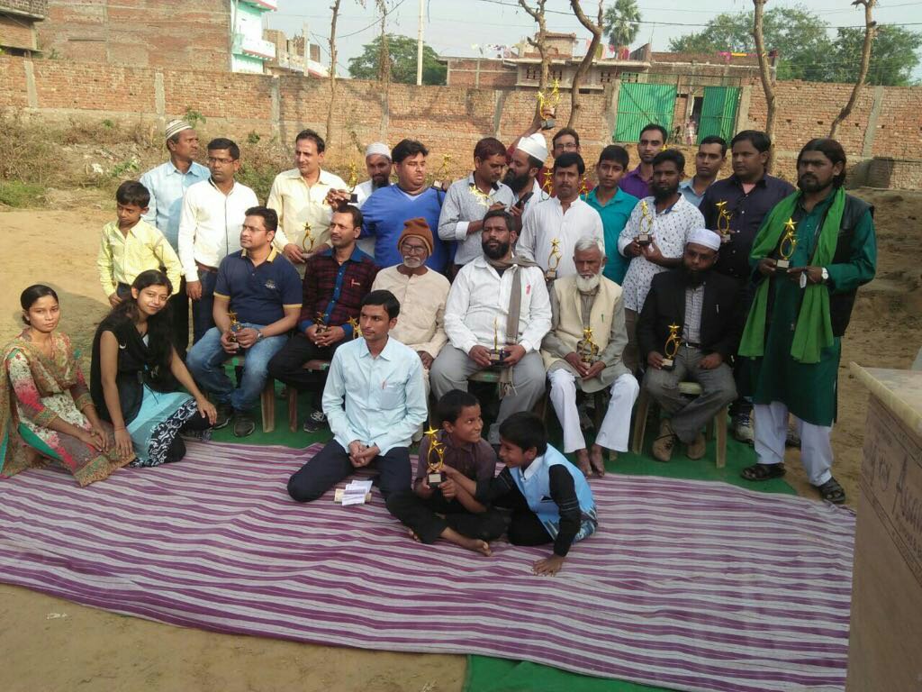 अलम्नाई कॉन्फ़्रेन्स में कई पुराने छात्र हुए सम्मानित