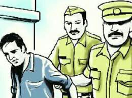 स्थानीय लोगों ने पकड़ा चोर,किया पुलिस के हवाले