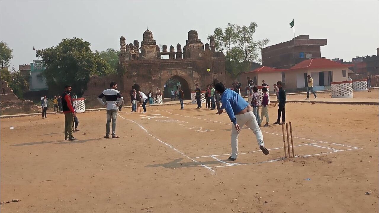 जूनियर क्रिकेट टूर्नामेंट का फ़ाइनल सम्पन्न, रोहित बने मैन ऑफ़ दी मैच