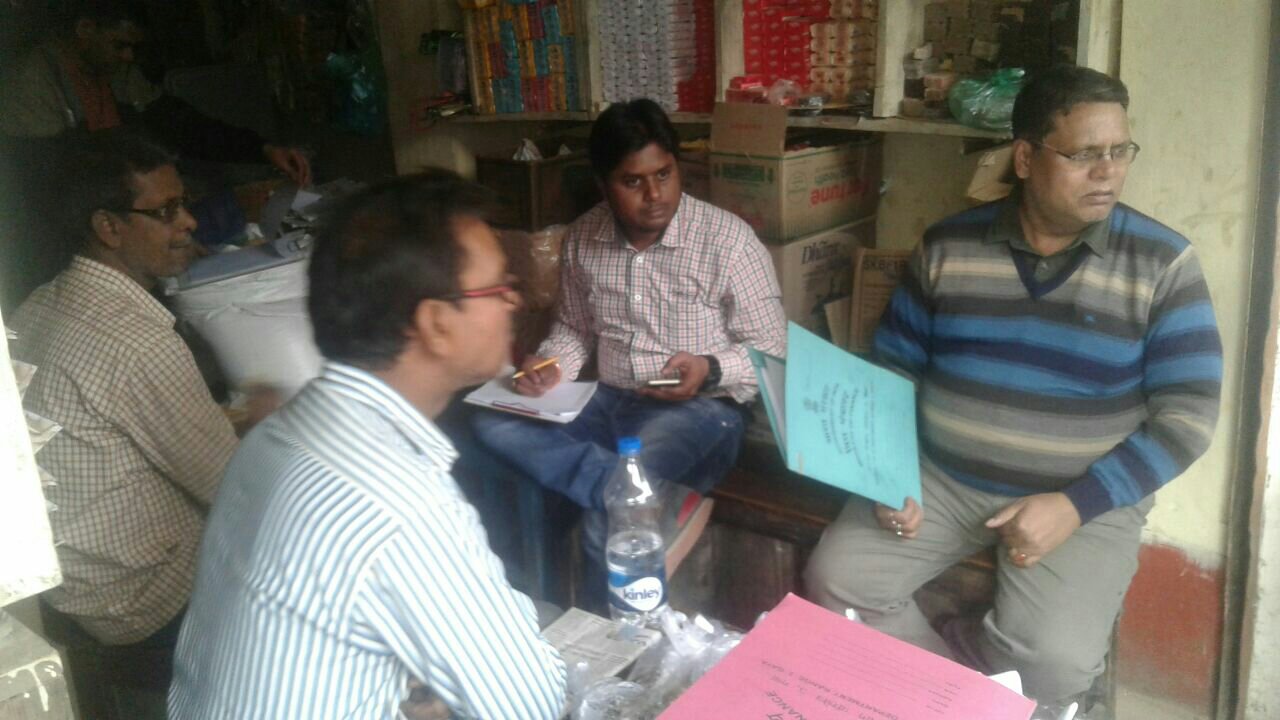 दाउदनगर में आठ प्रतिष्ठानों पर एक साथ इनकम टैक्स की जांच पर शहर में हड़कंप