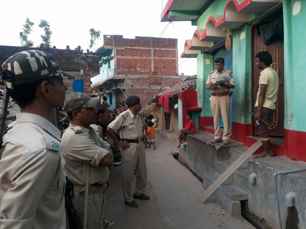 आखिर ऐसा क्या हुआ था कि पुलिस को तोड़वाना पड़ा घर का ताला