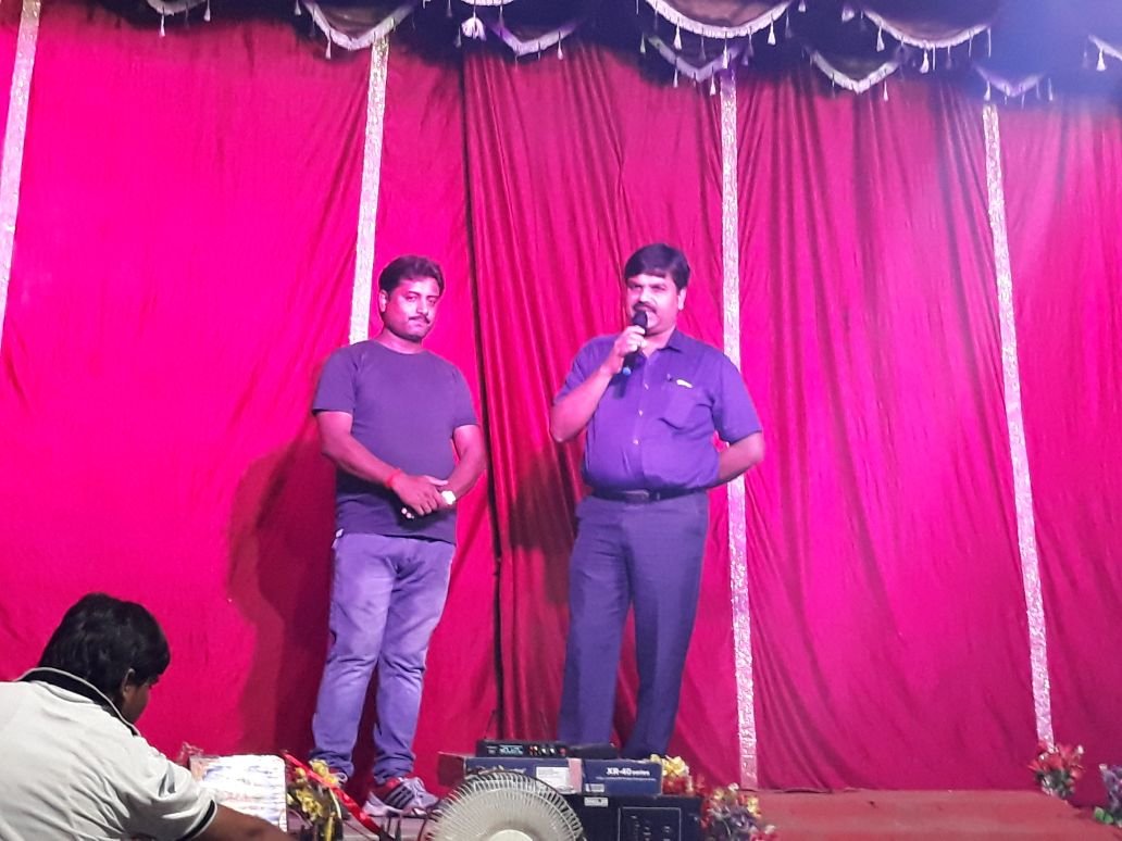 शुक्ला सरकार का जादू शो शुरू।