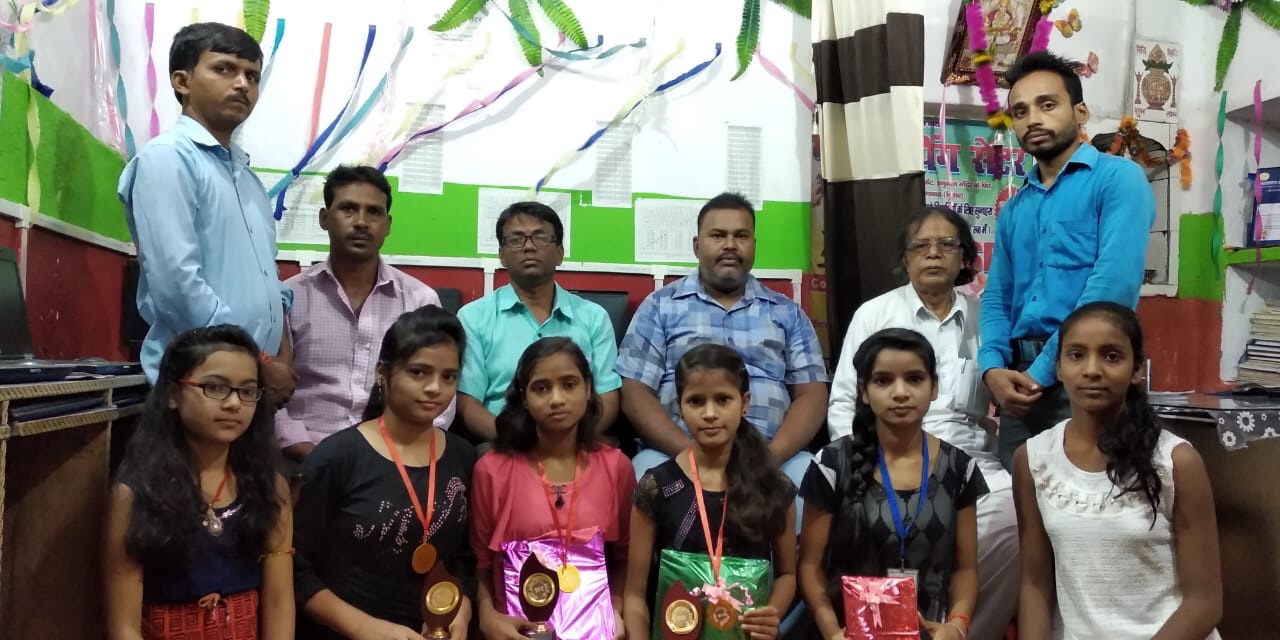 सफल प्रतिभागियों को किया गया सम्मानित