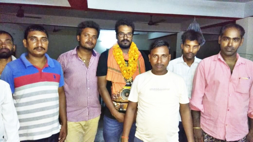 अभाविप के नगर मंत्री का तरार में किया गया स्वागत